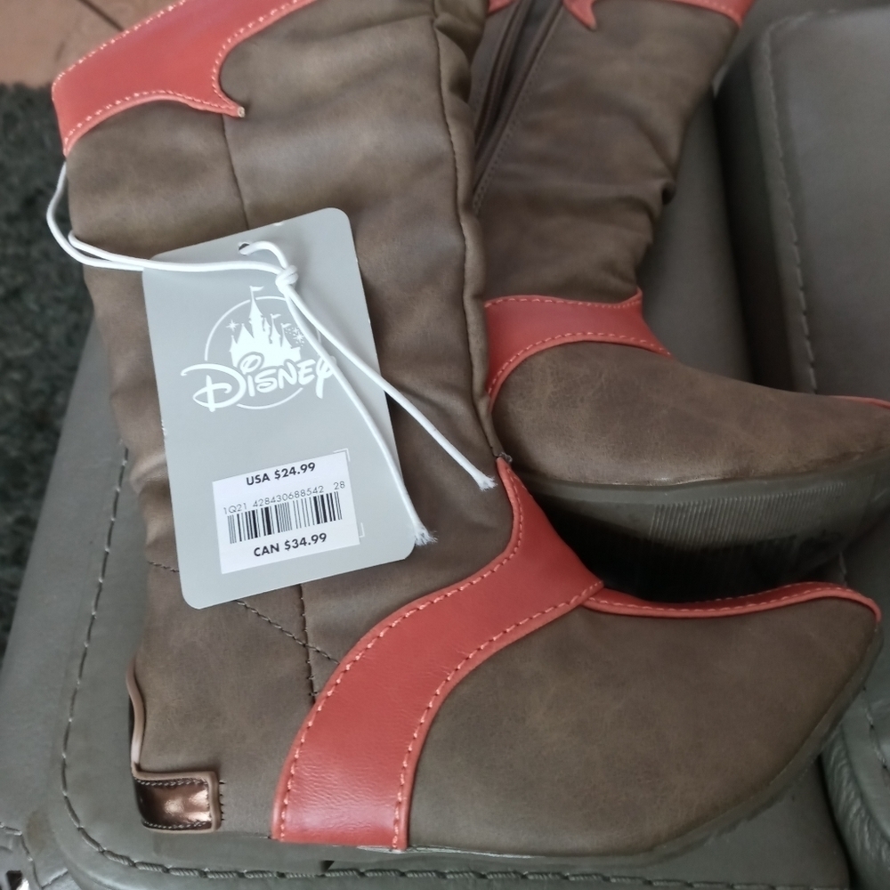 Disney store Raya Girls dress boots size 7
